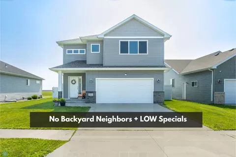 5956 58th St S, Fargo, ND 58104