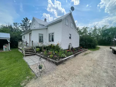 Exterior - 602 Main Ave, Shevlin, MN 56676 photo 3 of 9