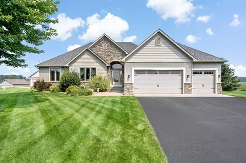 809 240th Ln NW, Saint Francis, MN 55070