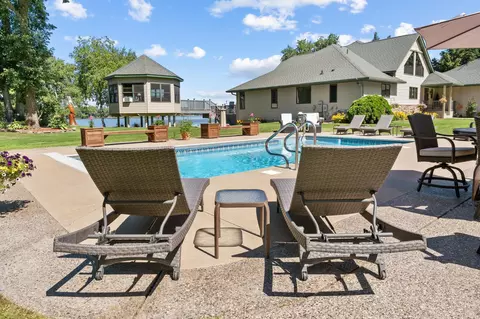 16873 Shoreline Rd, Pine City, MN 55063
