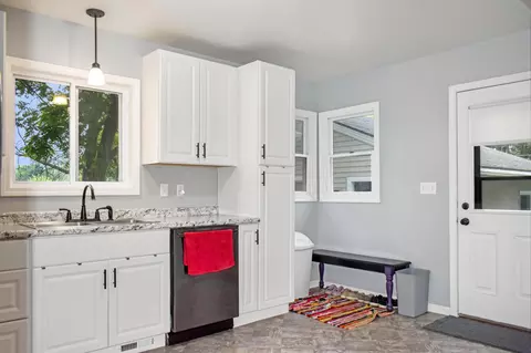 2011 Pine St, Brainerd, MN 56401 photo 7
