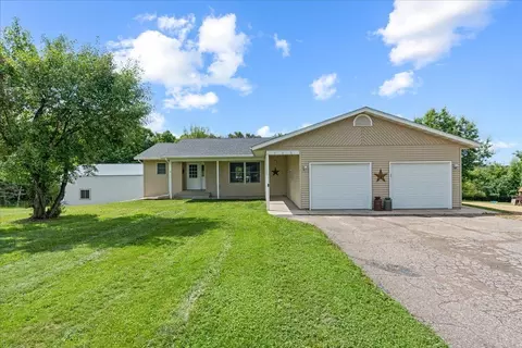 222 Blue Sky Dr, Glenwood City, WI 54013