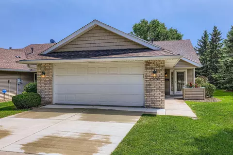 1500 Carleton Dr, Hastings, MN 55033