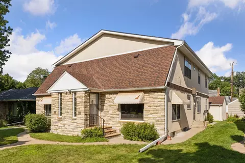 58095811 Chicago Ave, Minneapolis, MN 55417