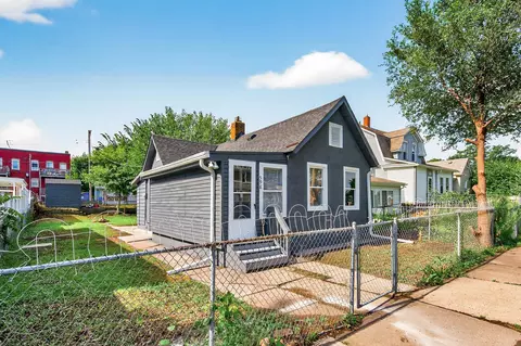 598 Van Buren Ave, Saint Paul, MN 55103