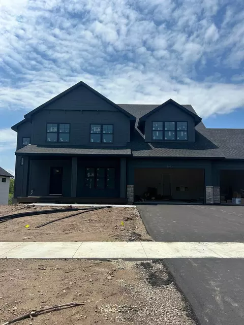 18833 Ixonia Ave, Lakeville, MN 55044