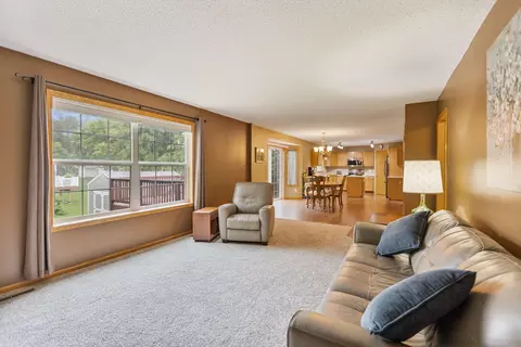 Living - 1514 Sun Bird Ln, Faribault, MN 55021 photo 2 of 2