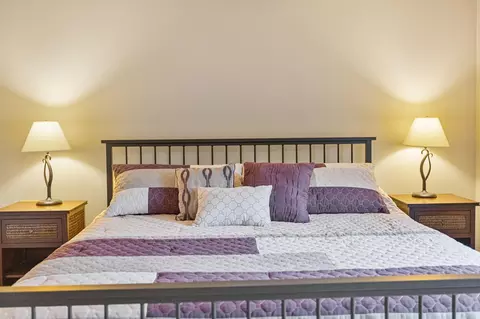 Bedroom - 1514 Sun Bird Ln, Faribault, MN 55021 photo 3 of 10