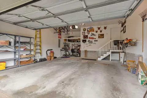 Exterior - 1514 Sun Bird Ln, Faribault, MN 55021 photo 6 of 8