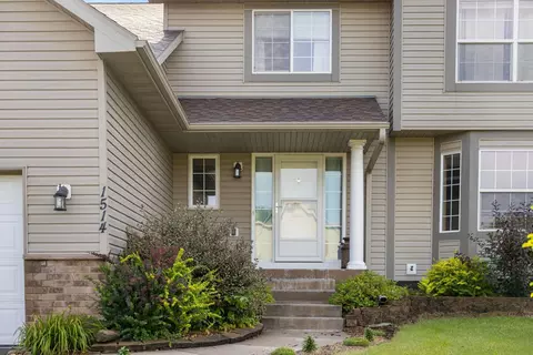 Exterior - 1514 Sun Bird Ln, Faribault, MN 55021 photo 7 of 8