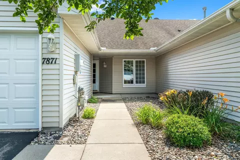 7871 Barrymore Ln, Woodbury, MN 55125