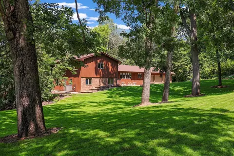 8410 Normandale Cir, Prior Lake, MN 55372