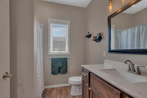 Bath - 17643 Janssen Dr, Cold Spring, MN 56320 photo 1 of 4