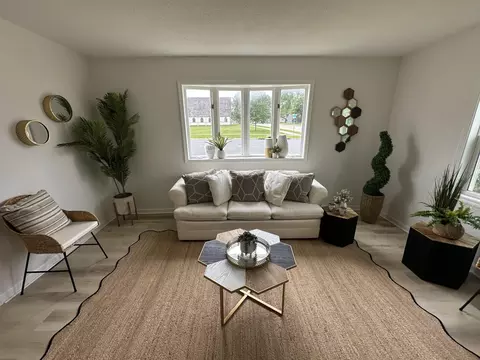 400 E State St, Belle Plaine, MN 56011