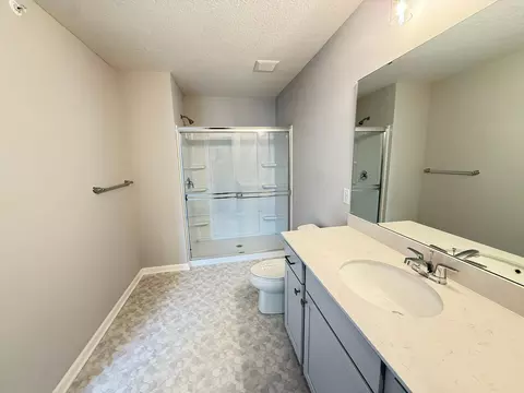 Bath - 2804 Kepler Ave NE, Saint Michael, MN 55376 photo 2 of 2