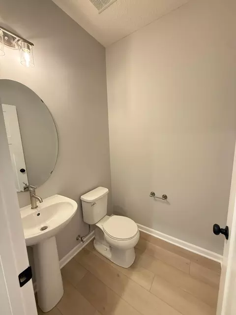 Bath - 2804 Kepler Ave NE, Saint Michael, MN 55376 photo 1 of 2