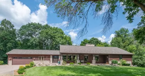 3882 Chippewa Rd, Loretto, MN 55357