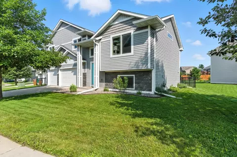 Exterior - 770 Holton Ave, Brainerd, MN 56401 photo 2 of 9
