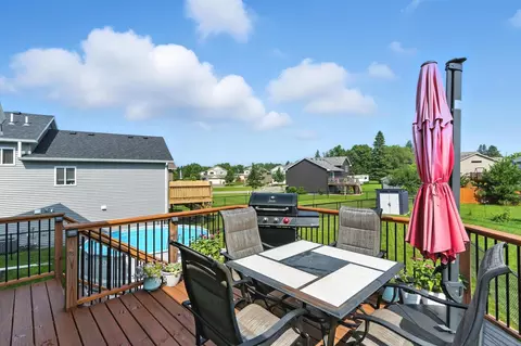 Exterior - 770 Holton Ave, Brainerd, MN 56401 photo 8 of 9