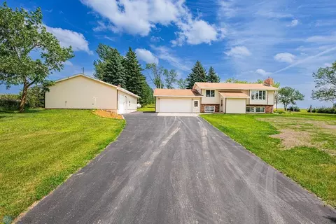 15512 210th St S, Barnesville, MN 56514 photo 2