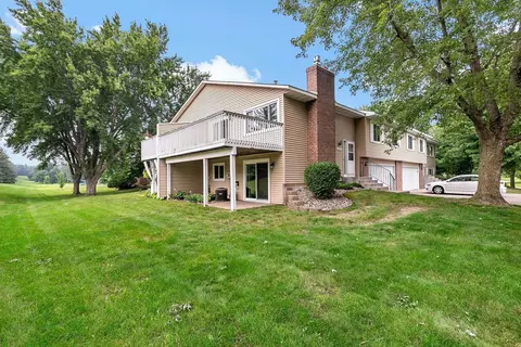 Exterior - 4693 Ridge Cliff Dr, Eagan, MN 55122 photo 8 of 11