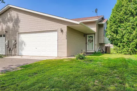 15038 Glenbrook Ave N, Hugo, MN 55038