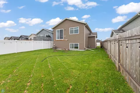 Exterior - 3315 Maple Leaf Loop S, Fargo, ND 58104 photo 5 of 5