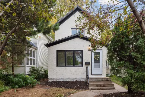 2533 3rd St NE, Minneapolis, MN 55418