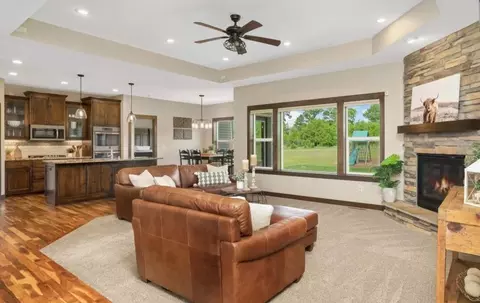 3839 189th Ln NW, Oak Grove, MN 55303