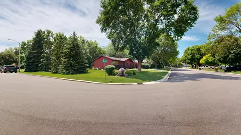 2309 3rd Ave SE, Willmar, MN 56201 photo 48
