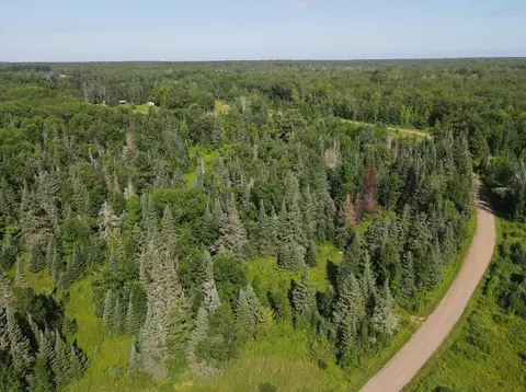 14727 Sprandel Rd, Wagner Twp, MN 55735