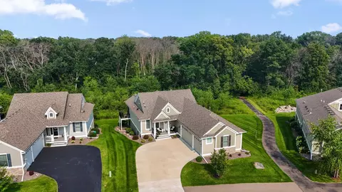 4716 Fable Rd N, Hugo, MN 55038