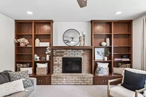 Living - 6080 Bartlett Blvd, Mound, MN 55364 photo 2 of 3