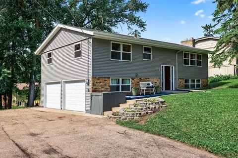 Exterior - 6080 Bartlett Blvd, Mound, MN 55364 photo 2 of 5
