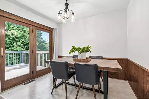 Dining - 6080 Bartlett Blvd, Mound, MN 55364 photo 1 of 1