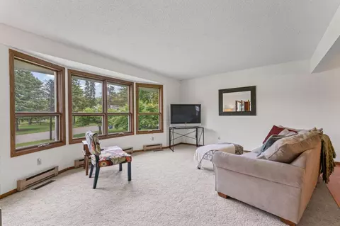Living - 1719 Buckingham Path, Faribault, MN 55021 photo 2 of 6