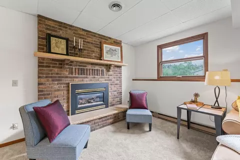 Living - 1719 Buckingham Path, Faribault, MN 55021 photo 4 of 6