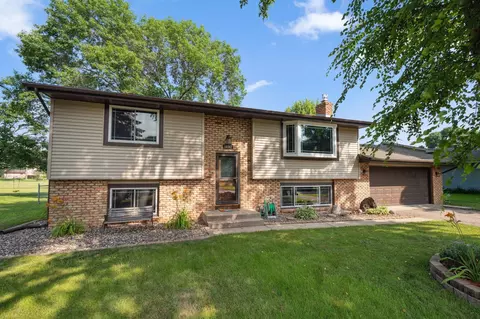 16357 Fernando Way W, Rosemount, MN 55068