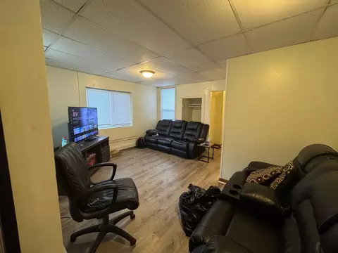 Living - 306 9th Ave S, Saint Cloud, MN 56301 photo 1 of 2