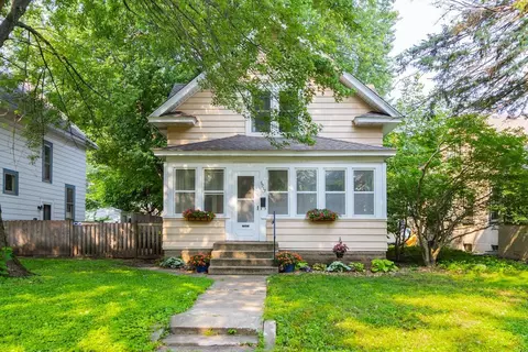 5212 38th Ave S, Minneapolis, MN 55417
