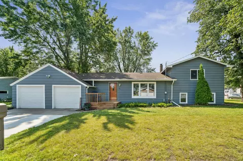 311 W State St, Belle Plaine, MN 56011