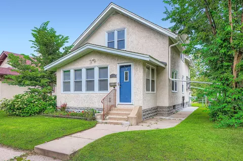 2611 7th St NE, Minneapolis, MN 55418