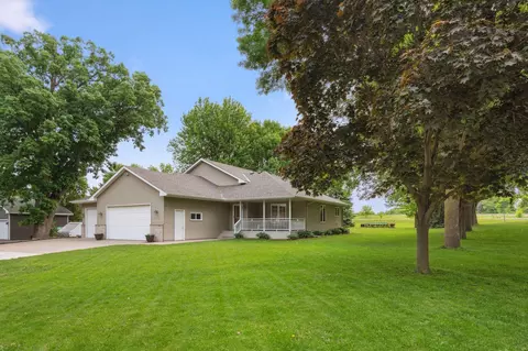 200 Wilson St, Waverly, MN 55390