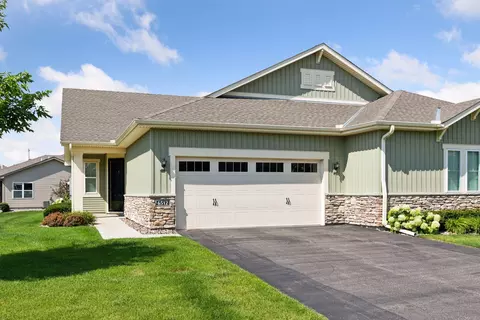 6512 W 133rd St, Savage, MN 55378