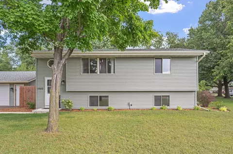 11510 Jersey Ave N, Champlin, MN 55316