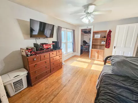 Bedroom - 1250 Oak St, Wabasso, MN 56293 photo 2 of 6