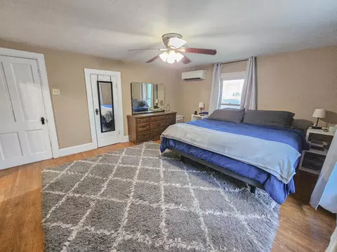 Bedroom - 1250 Oak St, Wabasso, MN 56293 photo 6 of 6
