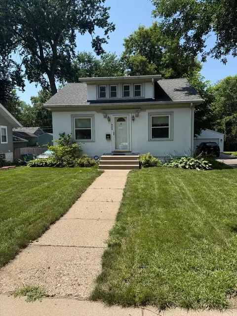 4040 Xenwood Ave S, Saint Louis Park, MN 55416