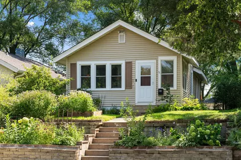 4307 14th Ave S, Minneapolis, MN 55407