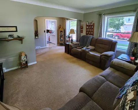 Living - 302 Trott Ave SE, Willmar, MN 56201 photo 1 of 1